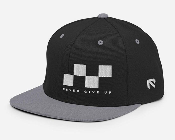 NEVER GIVE UP - Snapback Hat